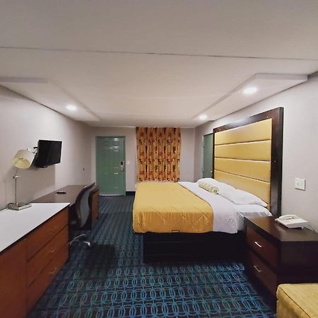 Scottish Inns & Suites สปริงเดล ภายนอก รูปภาพ